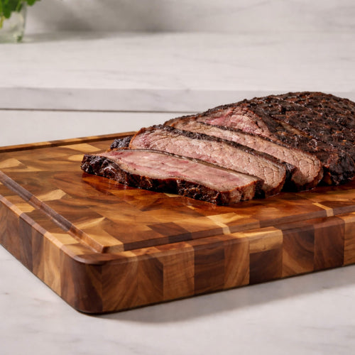 End-Grain Acacia With Juice Groove & Extra Thickness